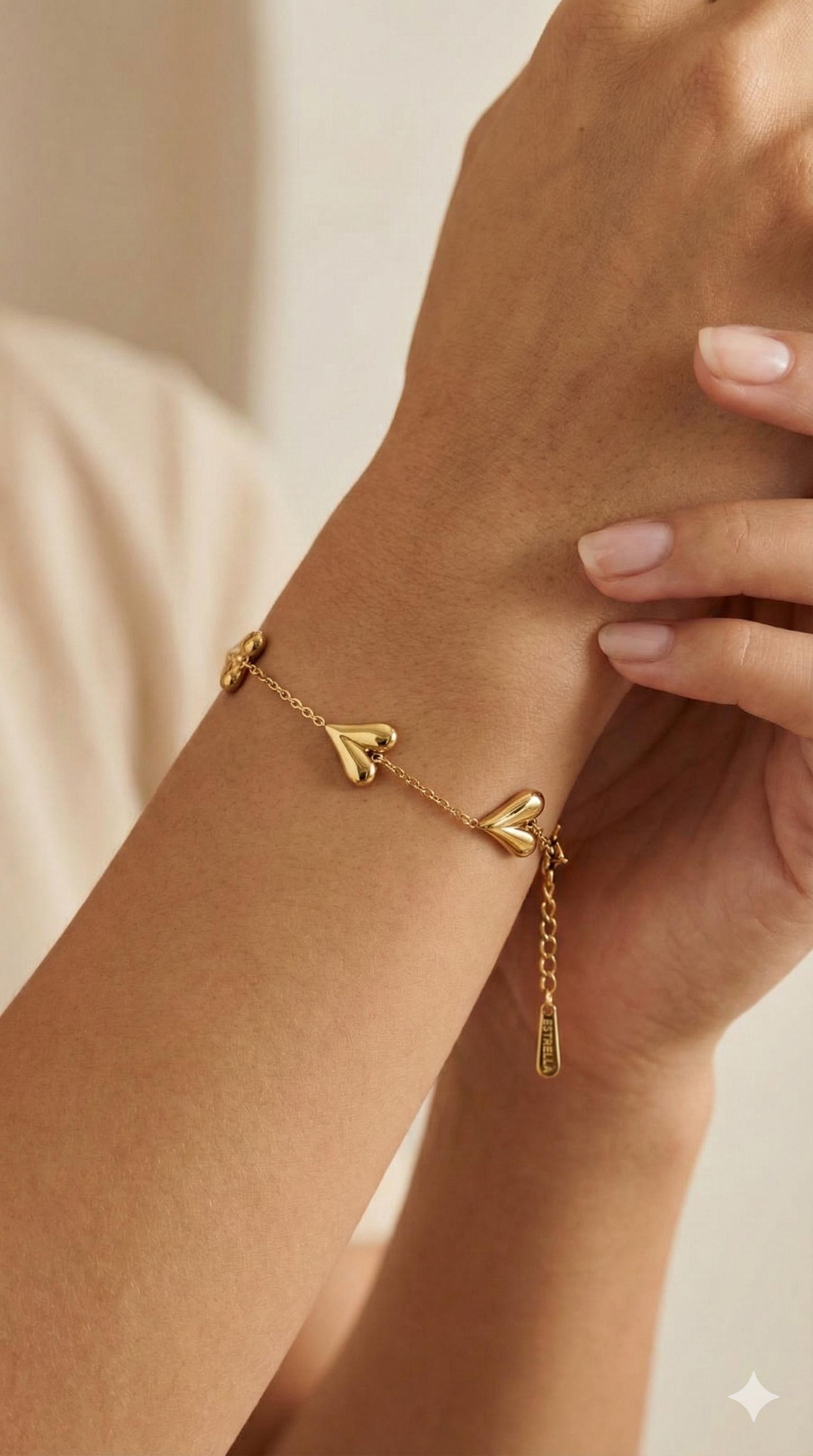 Melted Heart Armband